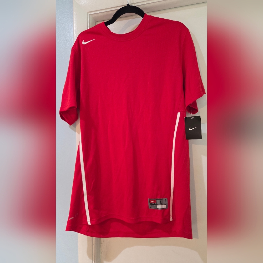 Men's Red Nike Dri Fit T-Shirt, Size L NWT